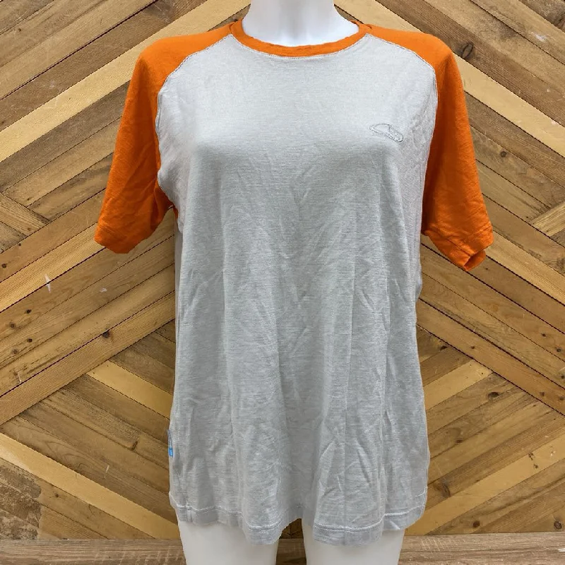 Icebreaker- super fine 190 t-shirt- MSRP $130 : Grey Orange -women-LG-- V-Neck T-Shirt Long Sleeve Cotton Icebreaker- super fine 190 t-shirt- MSRP $130 : Grey Orange -women-LG-- V-Neck T-Shirt Long Sleeve Cotton