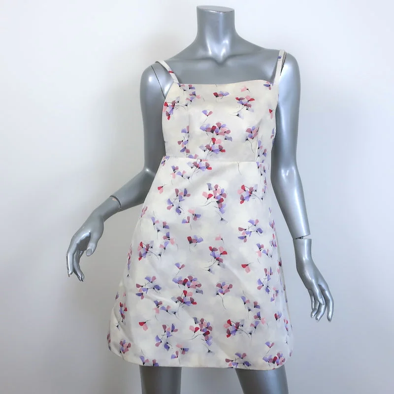 Prada Radzmir A-Line Mini Dress Ivory Floral Print Wool-Silk Size 38 Stylish Summer Mini Dress Prada Radzmir A-Line Mini Dress Ivory Floral Print Wool-Silk Size 38 Stylish Summer Mini Dress