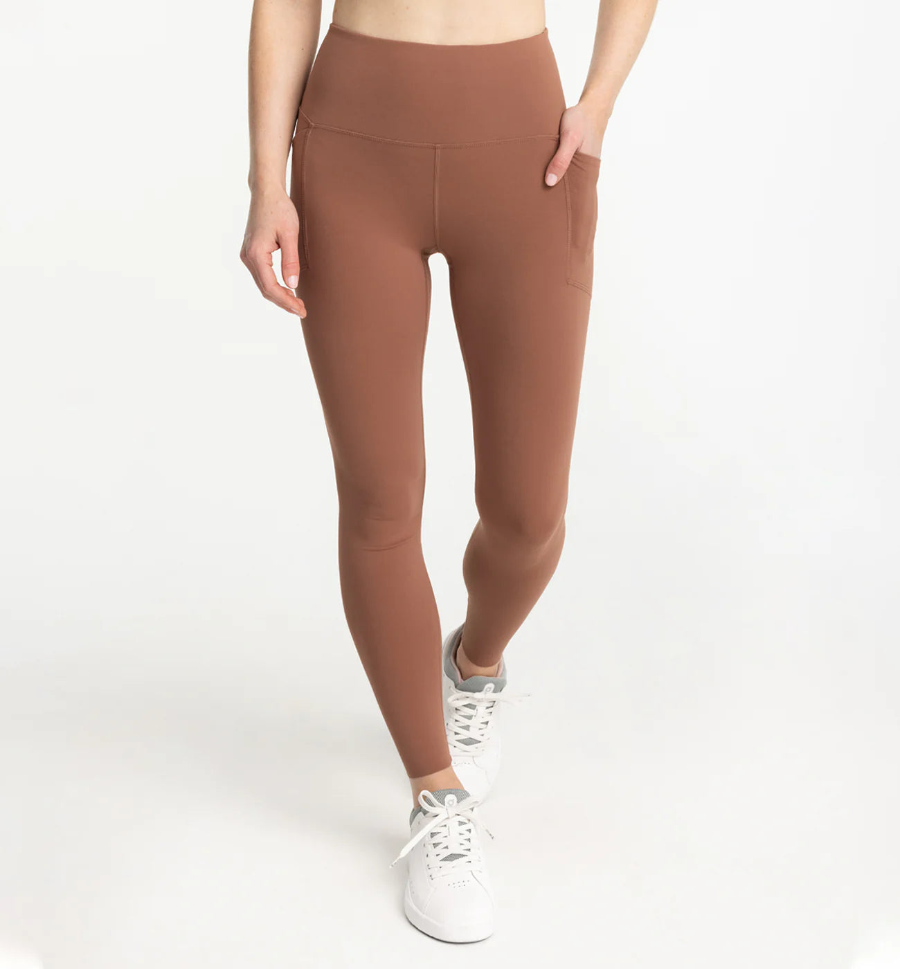 Women's All Day 7/8 Pocket Legging Cozy Reflective Detail Leggings
