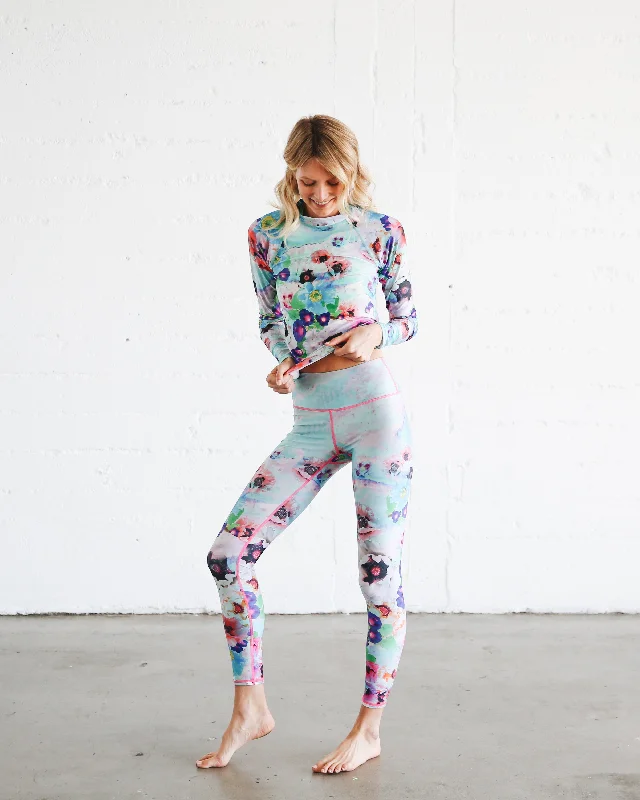 WOMEN'S SWIM LEGGINGS  - SEA POPPIES Casual Black Leggings