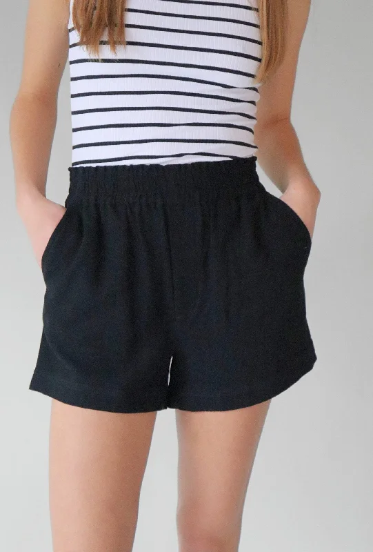 BLACK LINEN BLEND TROUSER SHORTS Trousers chic elegant