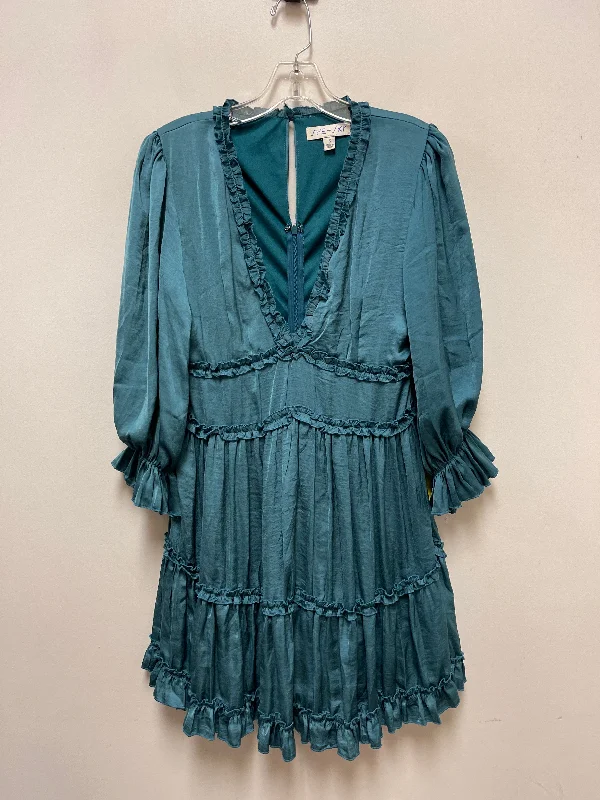 Dress Casual Midi By She + Sky In Green, Size: S Elegant Satin Midi Dress