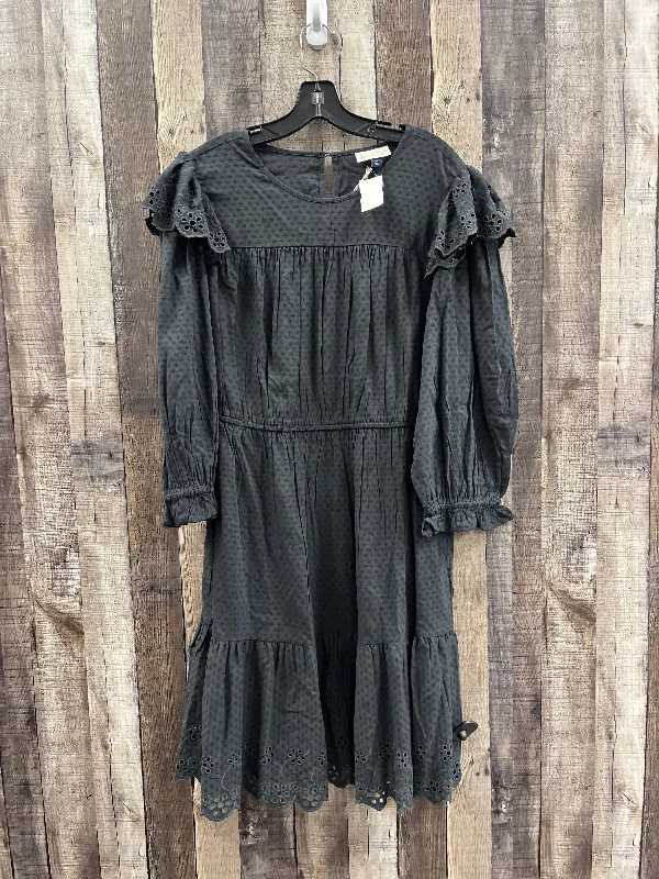 Dress Casual Midi By Universal Thread In Grey, Size: Xxl Elegant Floral Appliqué Midi Dress